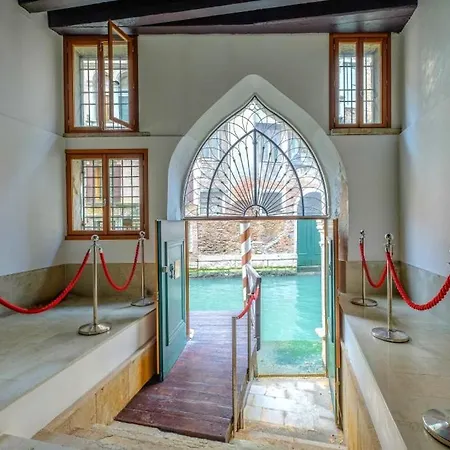 Athena Luxe * Venedik